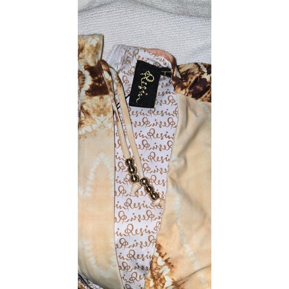 New FREE PEOPLE Resin Obsidian Paisley Surf Suit $185 LARGE Brown Motif - Picture 5 of 6